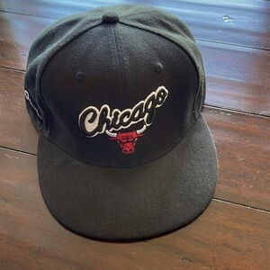 NWOT MELONWEAR Chicago Bulls SnapBack Hat
